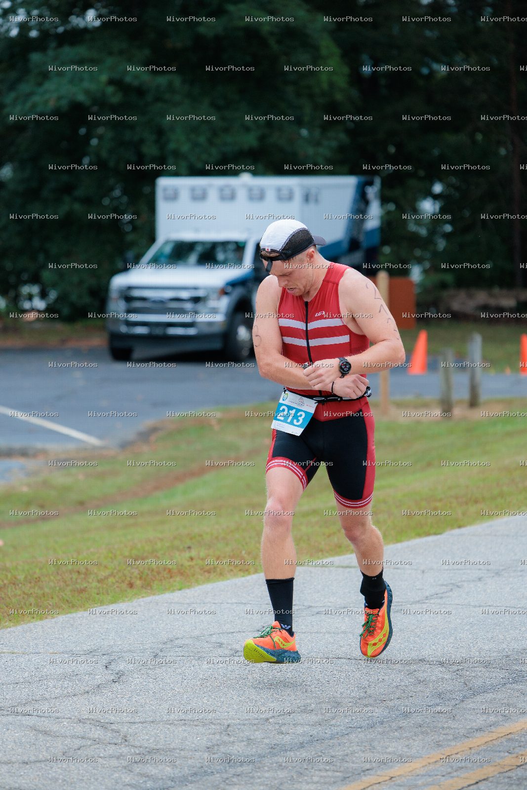 Triathlon photograph at Tugaloo Olympic, Sprint, and Aquabike