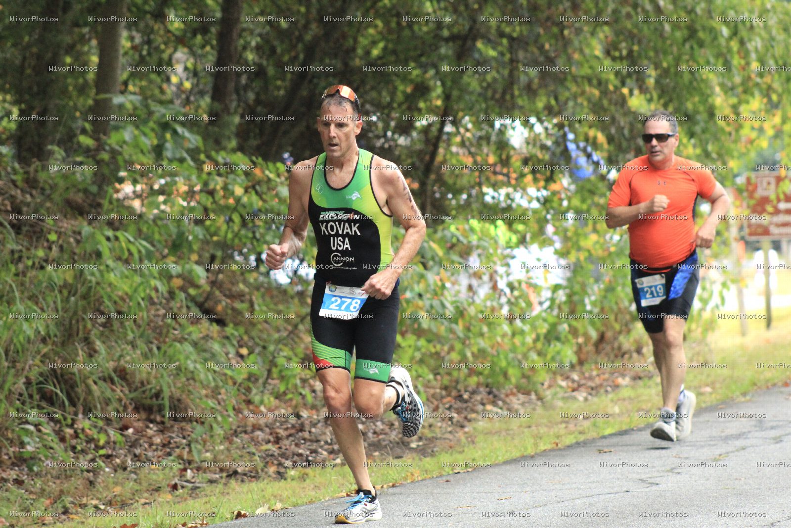Triathlon photograph at Tugaloo Olympic, Sprint, and Aquabike