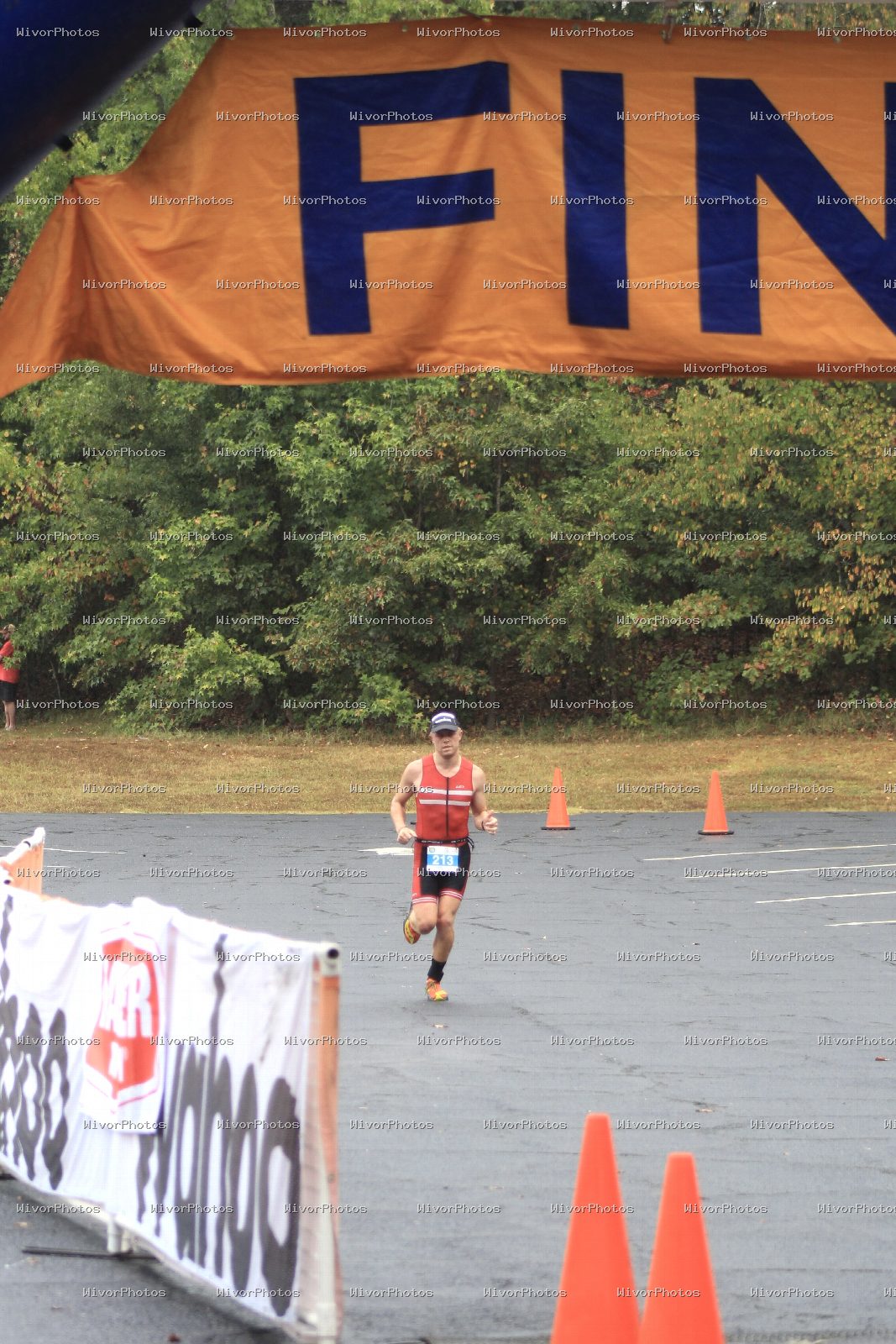 Triathlon photograph at Tugaloo Olympic, Sprint, and Aquabike