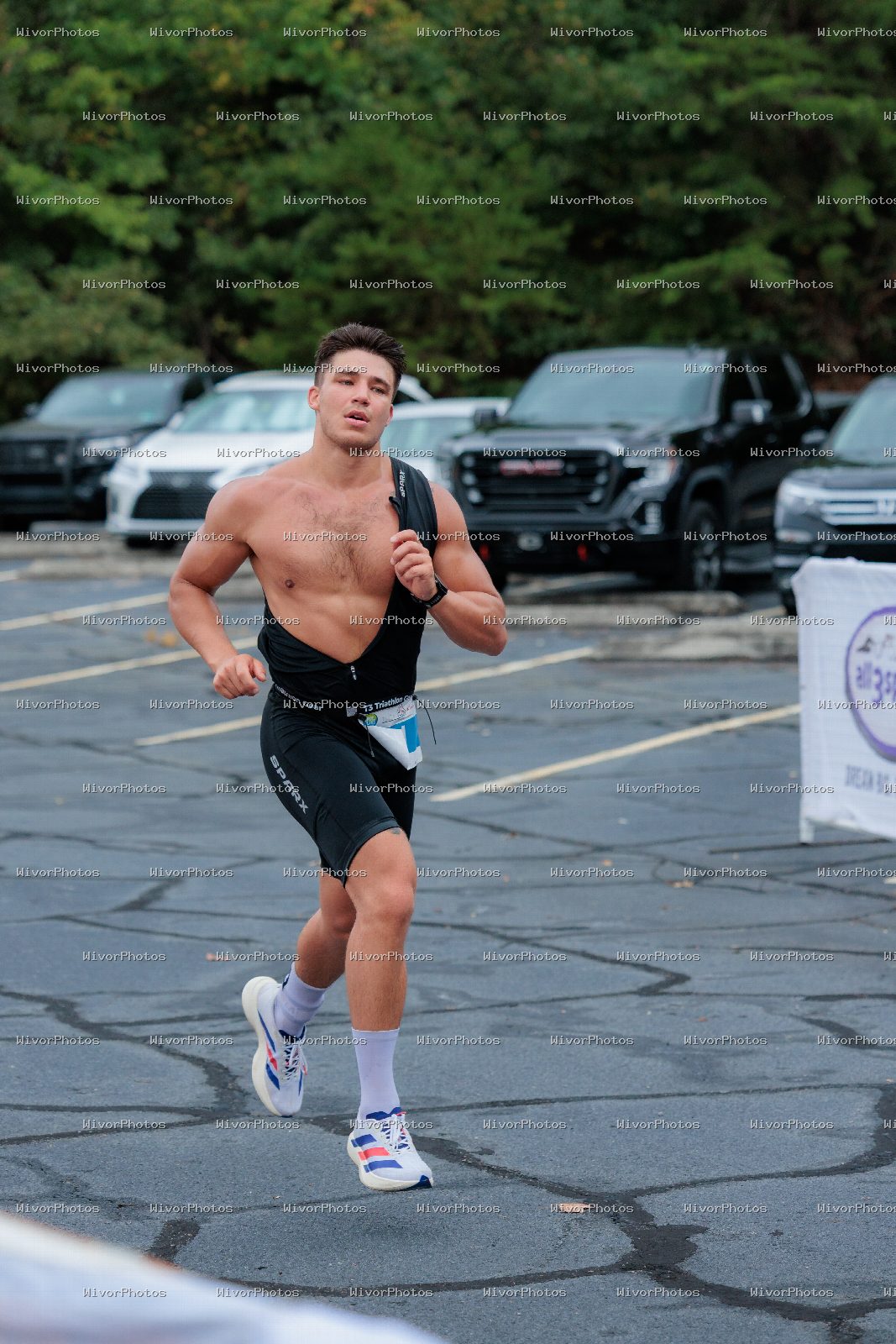 Triathlon photograph at Tugaloo Olympic, Sprint, and Aquabike