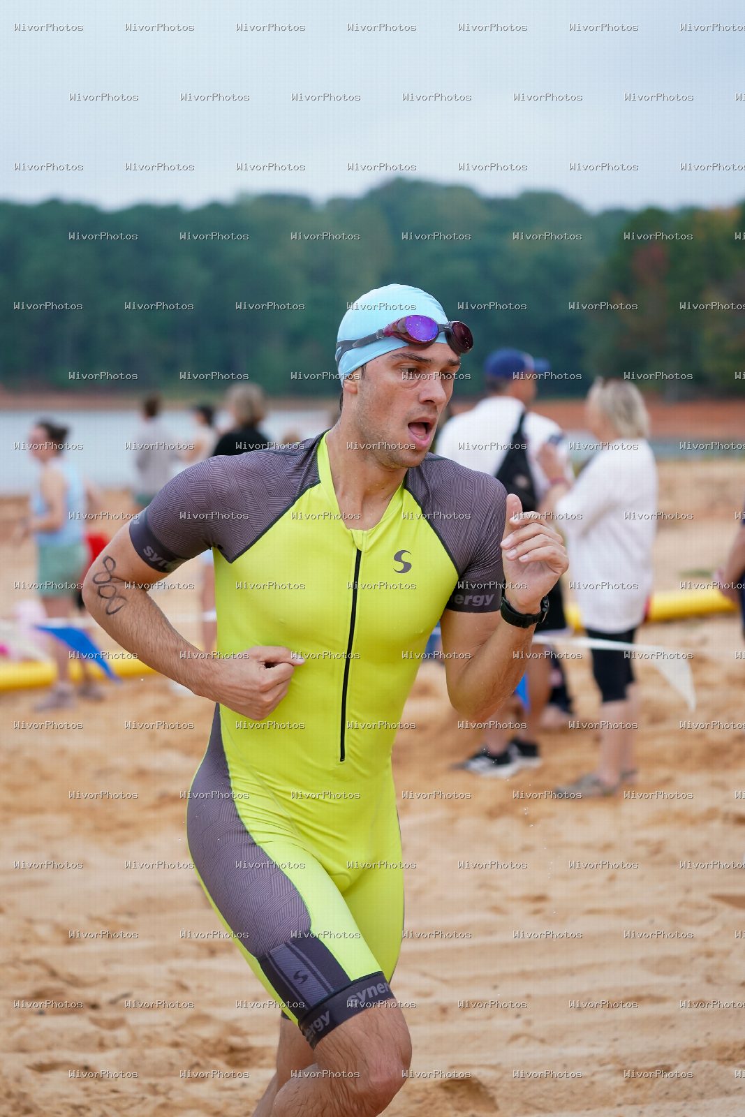 Triathlon photograph at Tugaloo Olympic, Sprint, and Aquabike