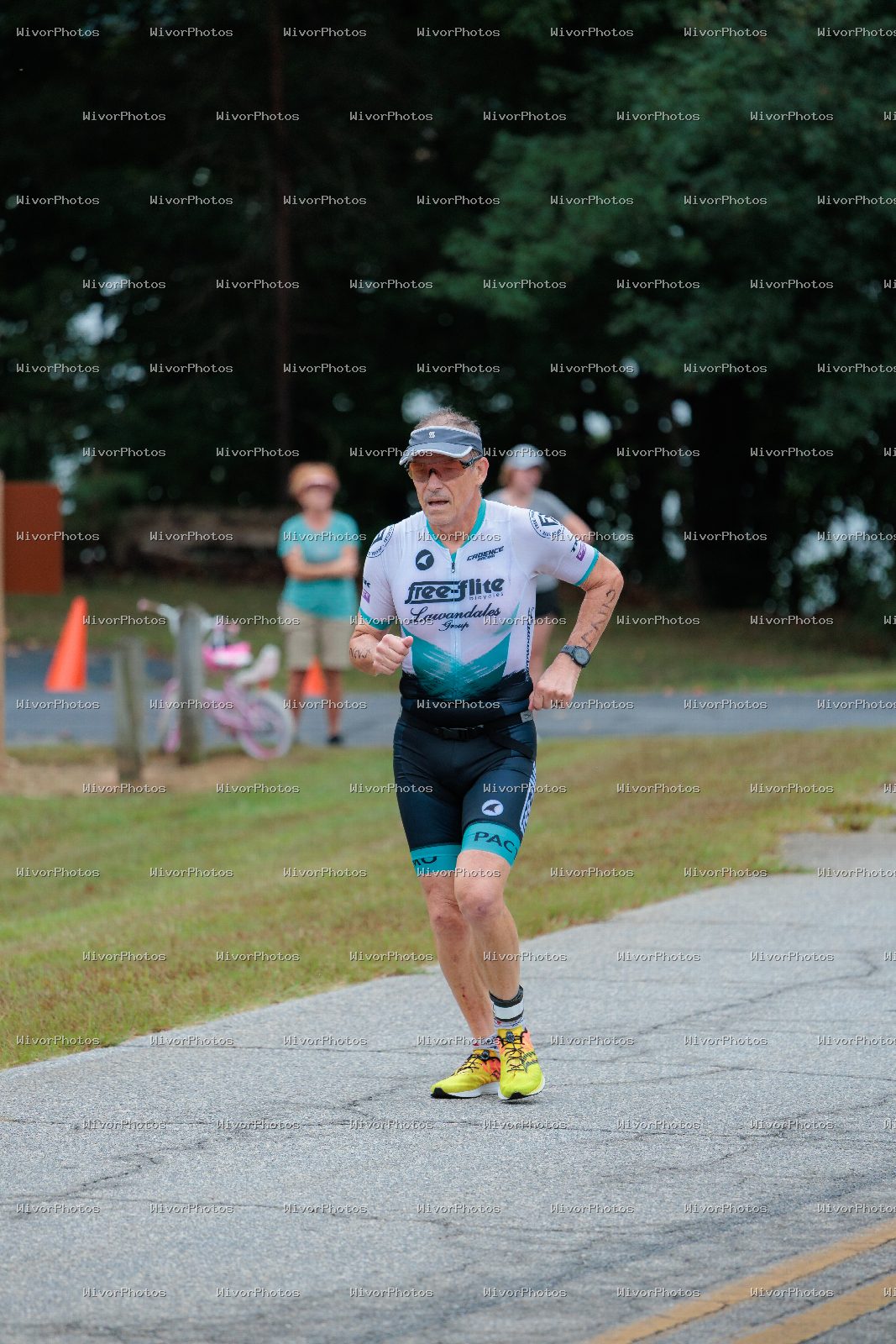 Triathlon photograph at Tugaloo Olympic, Sprint, and Aquabike