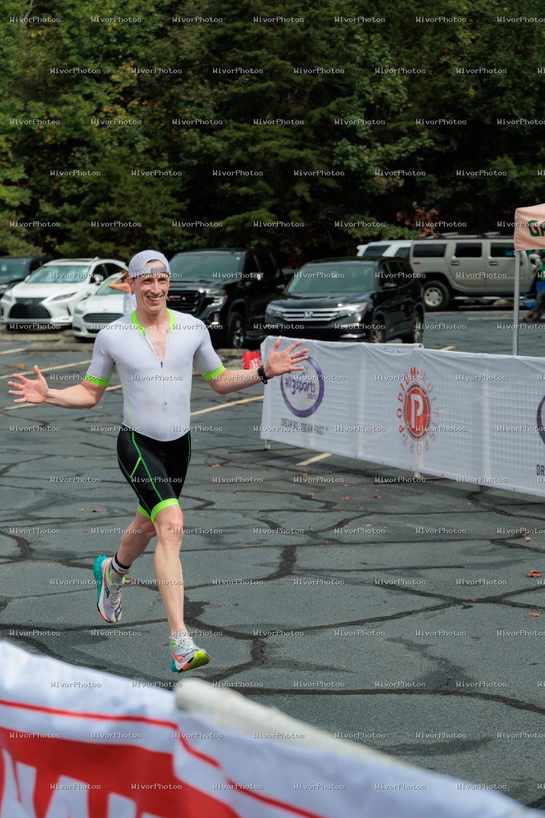 Triathlon photograph at Tugaloo Olympic, Sprint, and Aquabike