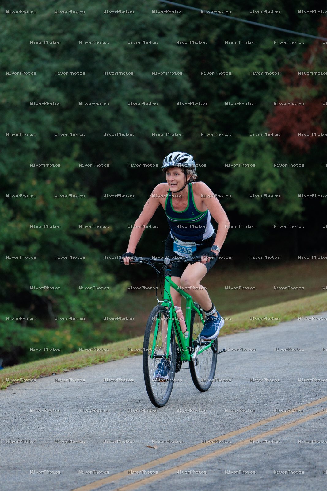 Triathlon photograph at Tugaloo Olympic, Sprint, and Aquabike