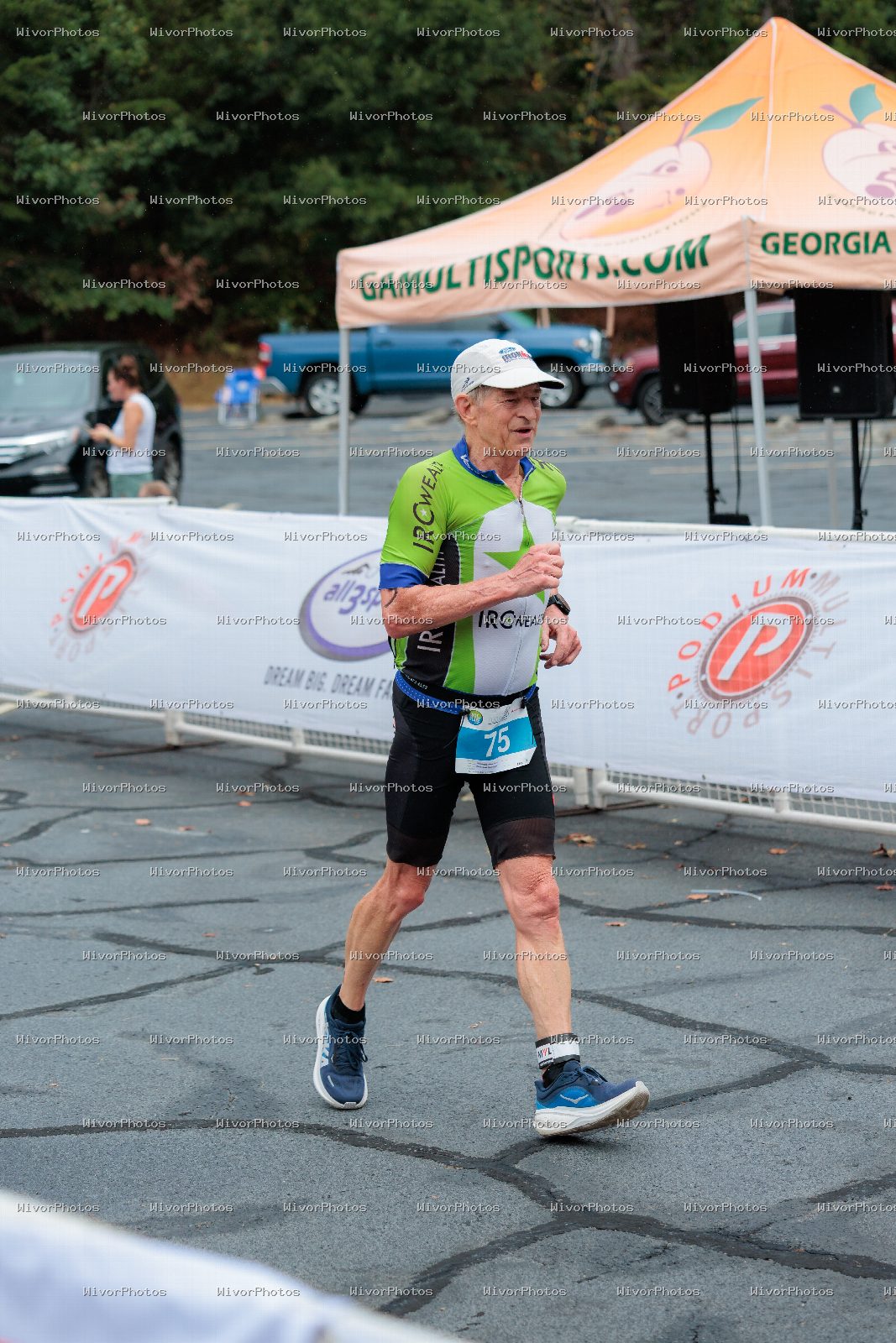 Triathlon photograph at Tugaloo Olympic, Sprint, and Aquabike