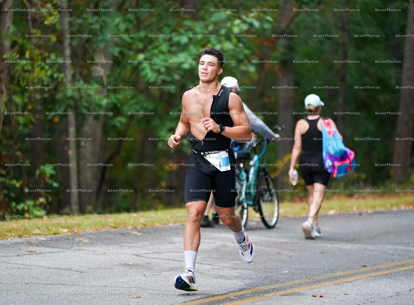 Triathlon photograph at Tugaloo Olympic, Sprint, and Aquabike