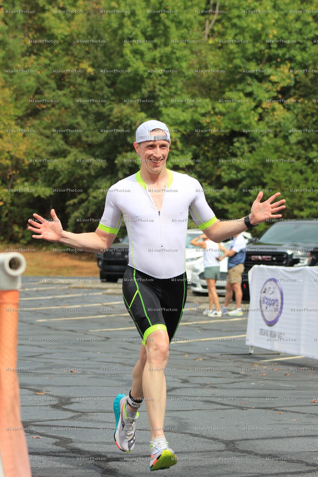 Triathlon photograph at Tugaloo Olympic, Sprint, and Aquabike