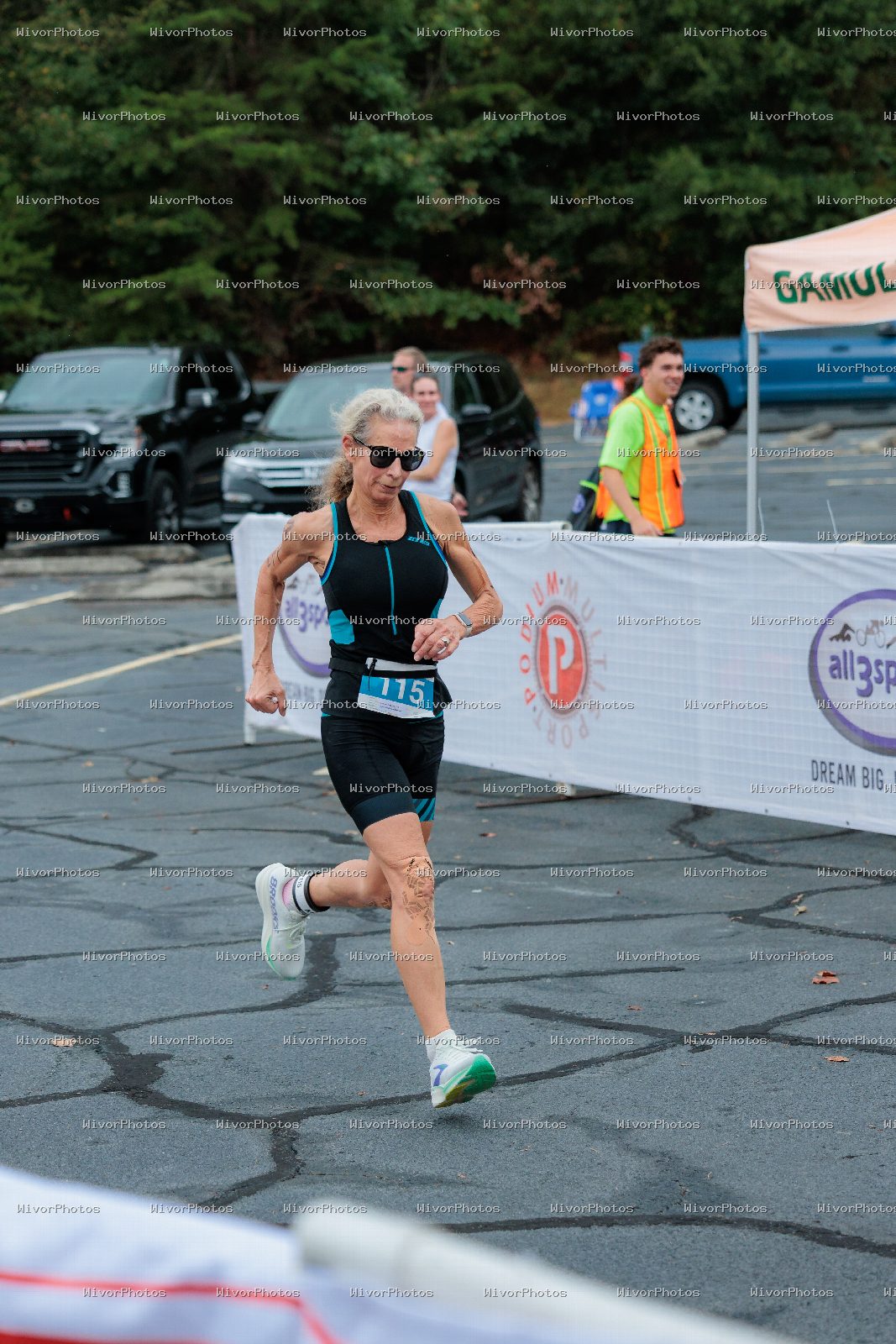 Triathlon photograph at Tugaloo Olympic, Sprint, and Aquabike