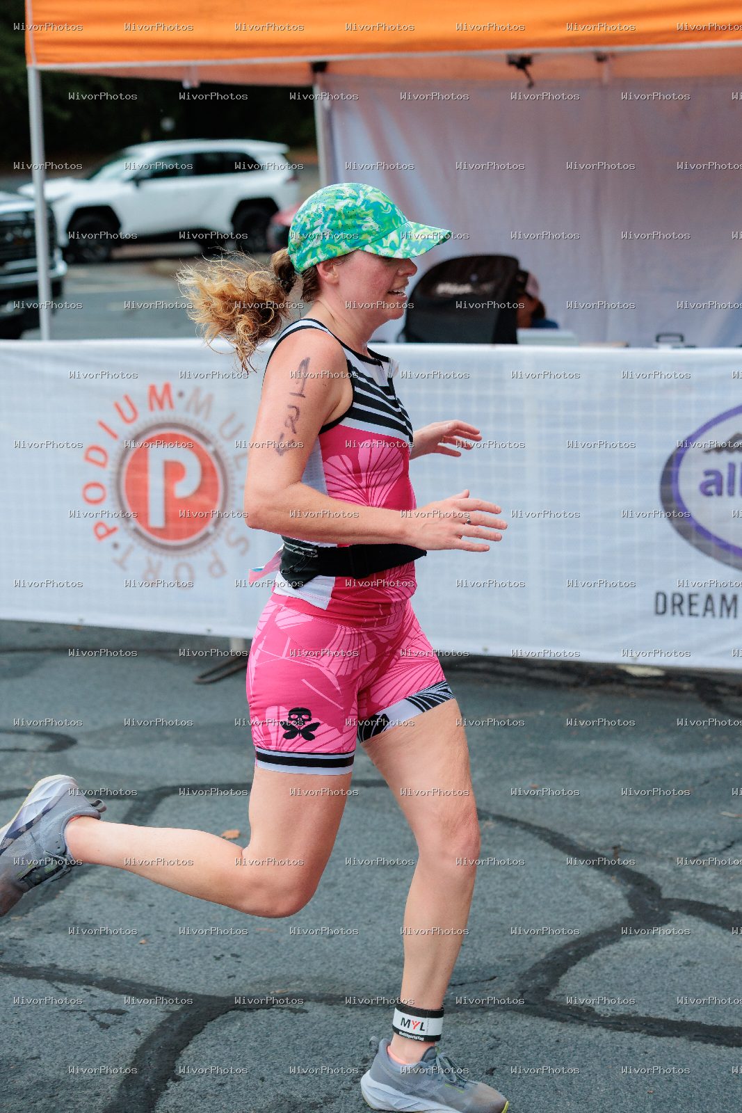 Triathlon photograph at Tugaloo Olympic, Sprint, and Aquabike