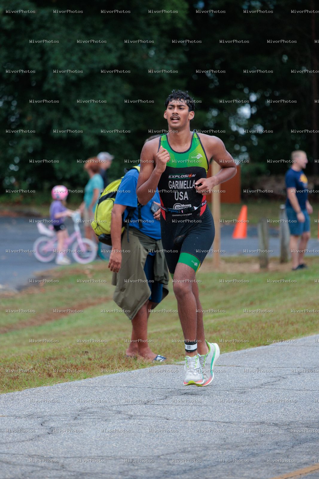 Triathlon photograph at Tugaloo Olympic, Sprint, and Aquabike