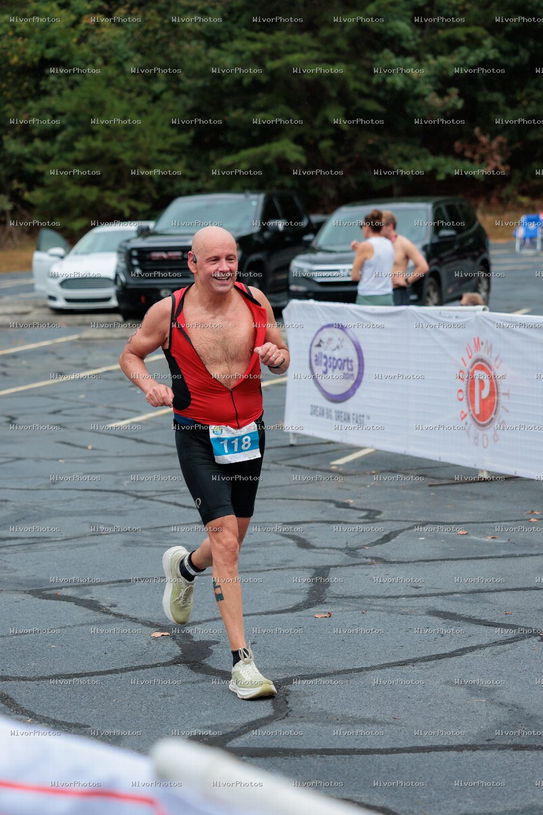 Triathlon photograph at Tugaloo Olympic, Sprint, and Aquabike