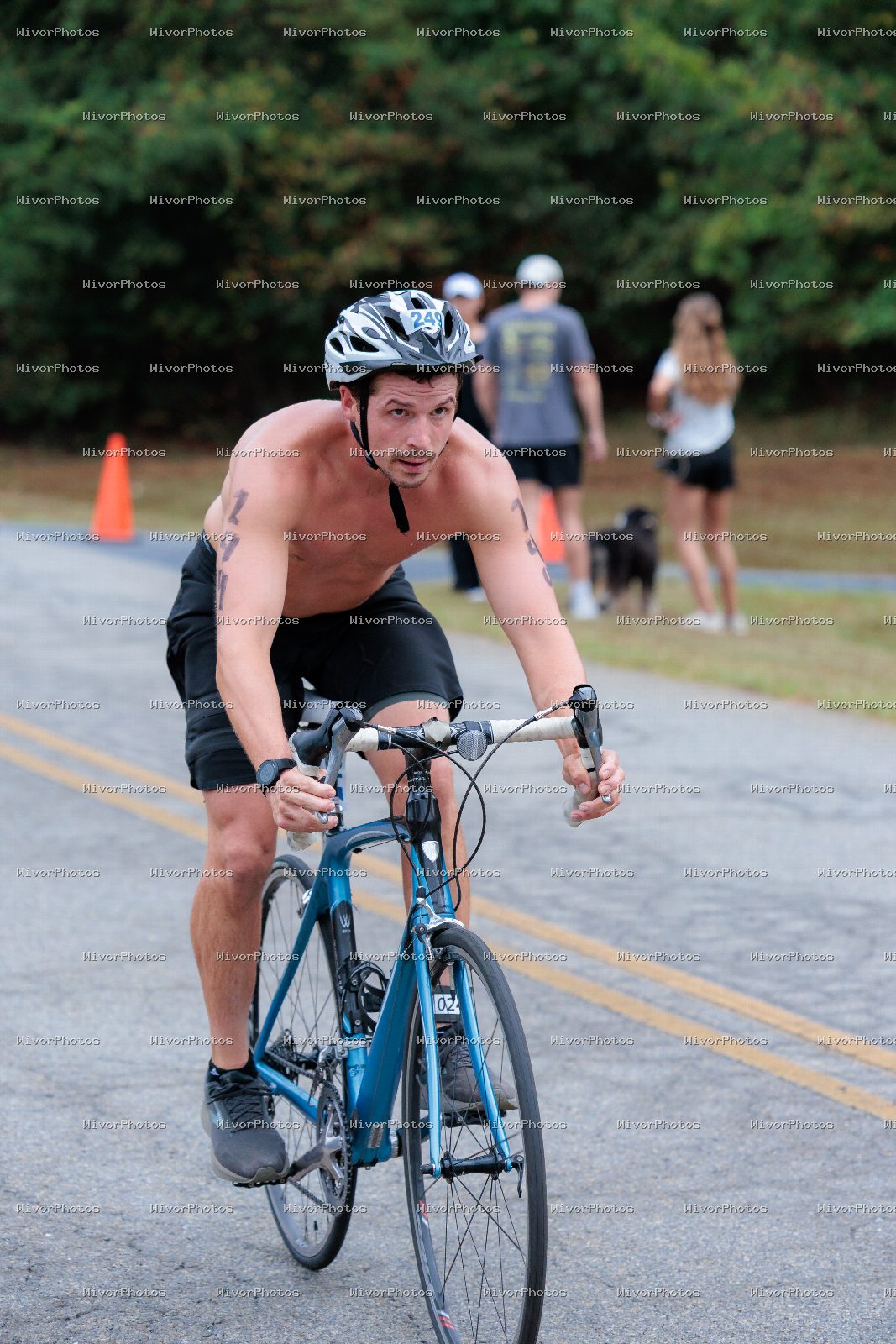 Triathlon photograph at Tugaloo Olympic, Sprint, and Aquabike