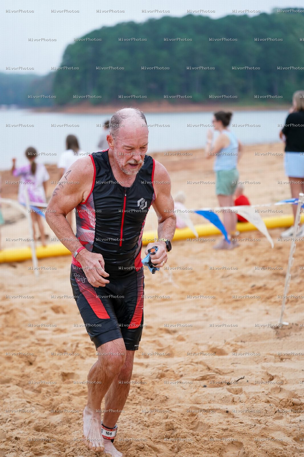 Triathlon photograph at Tugaloo Olympic, Sprint, and Aquabike