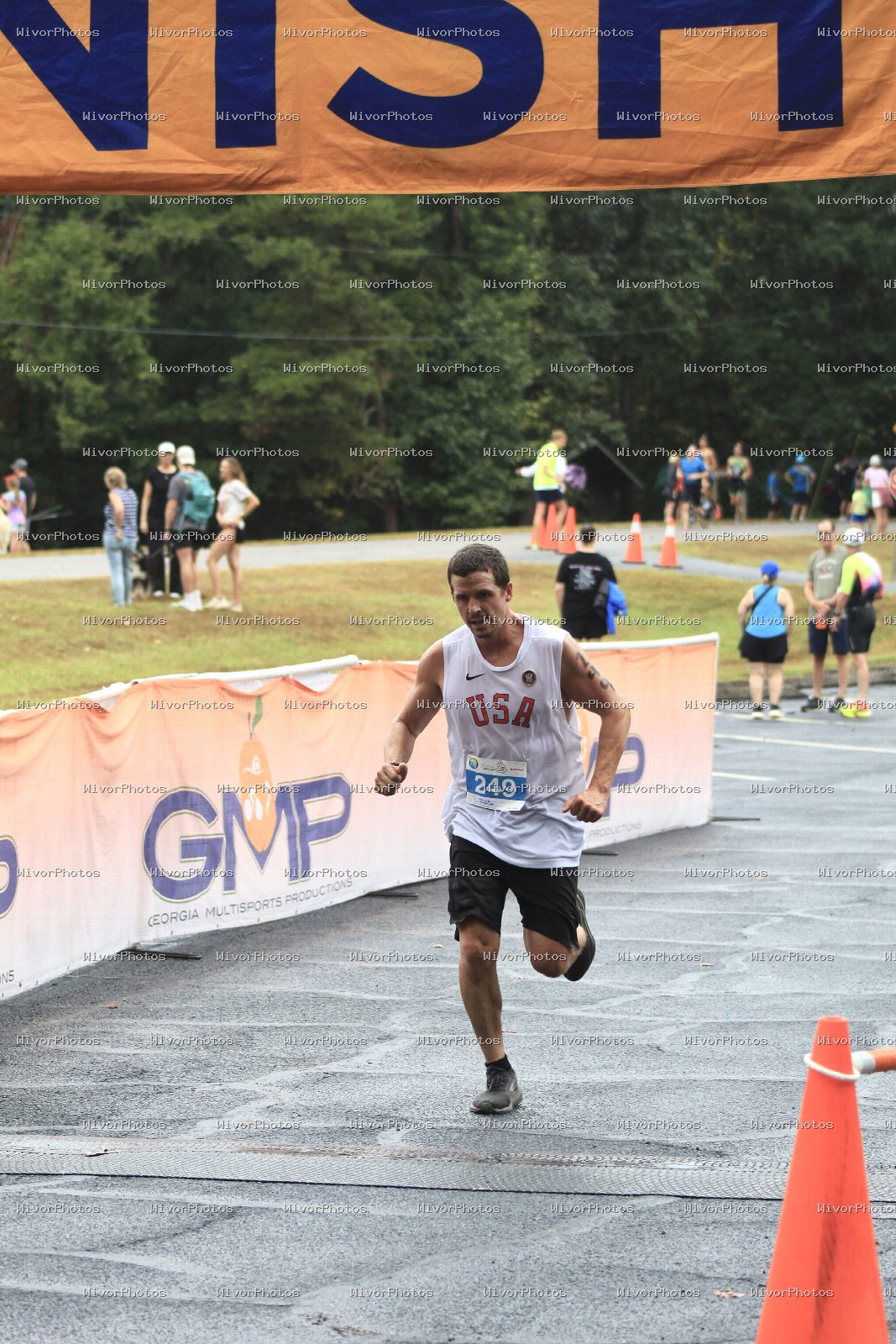 Triathlon photograph at Tugaloo Olympic, Sprint, and Aquabike