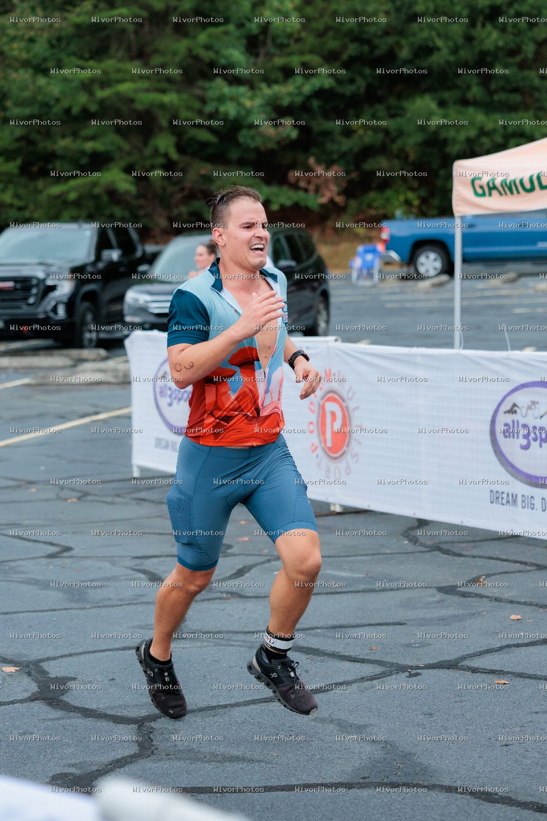 Triathlon photograph at Tugaloo Olympic, Sprint, and Aquabike