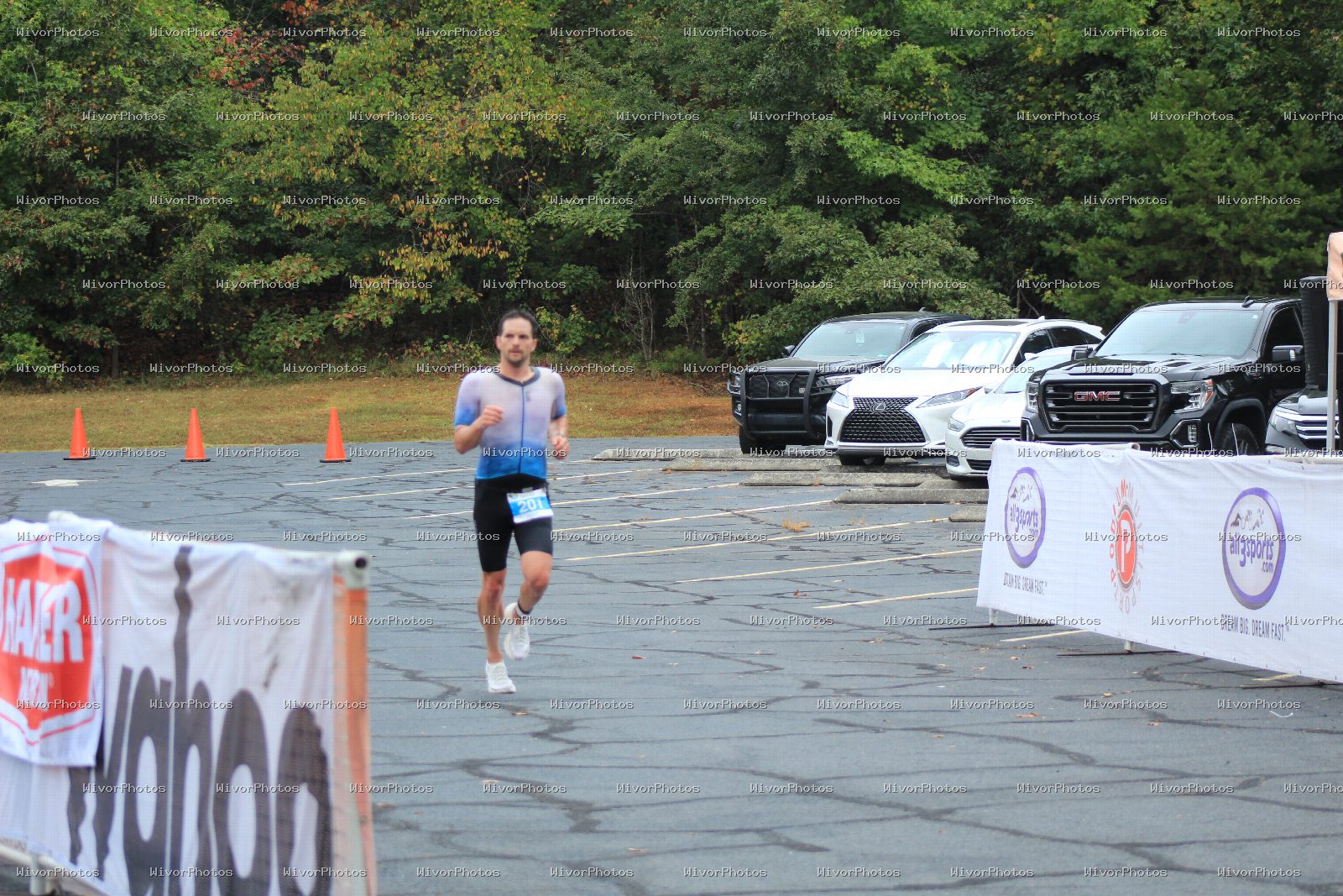 Triathlon photograph at Tugaloo Olympic, Sprint, and Aquabike