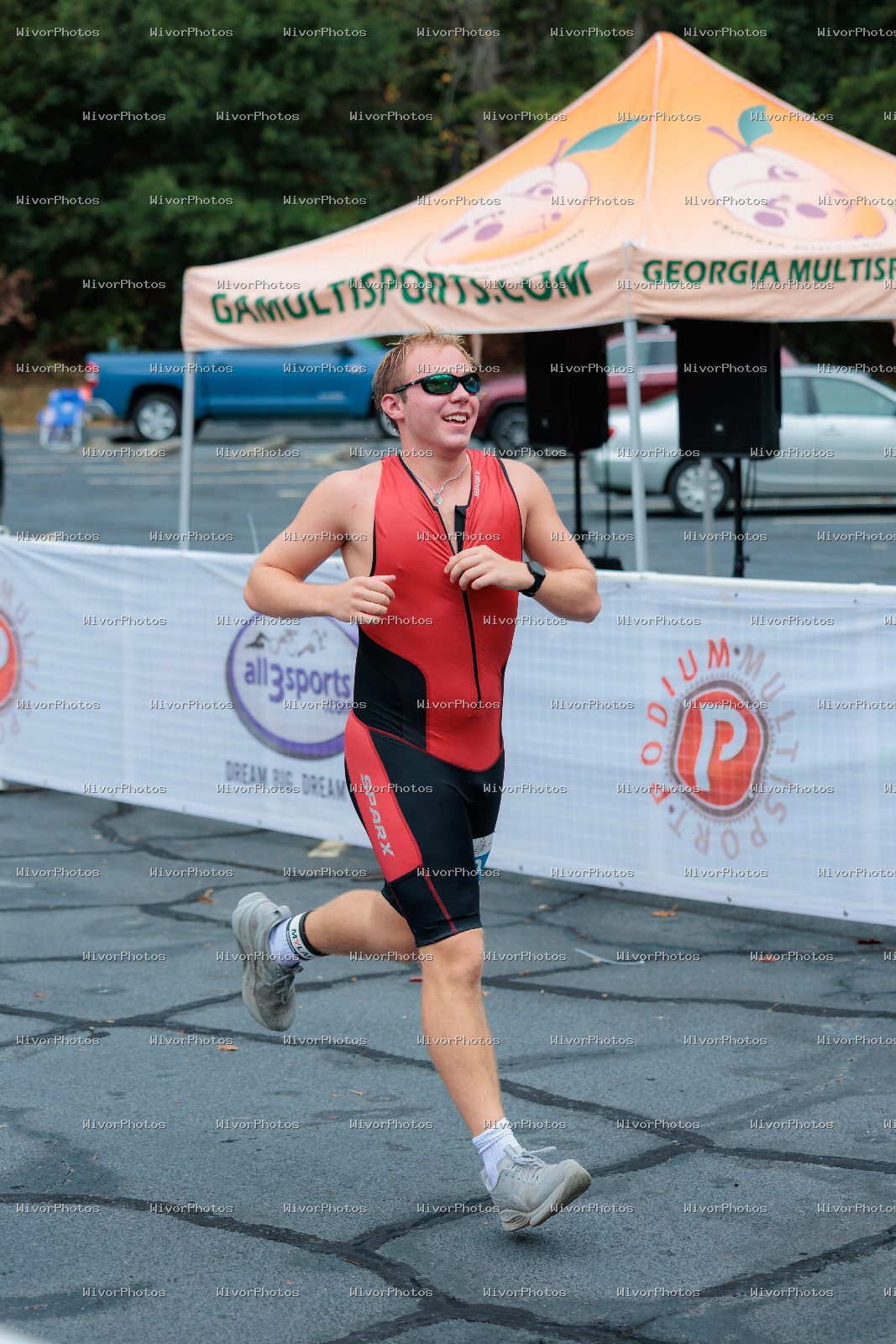 Triathlon photograph at Tugaloo Olympic, Sprint, and Aquabike