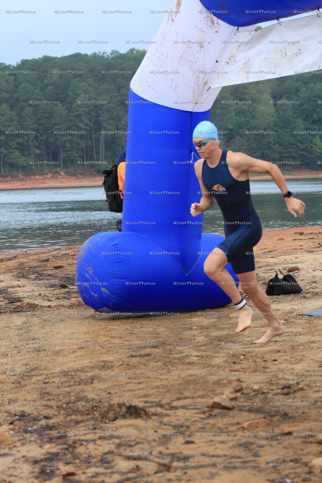 Triathlon photograph at Tugaloo Olympic, Sprint, and Aquabike