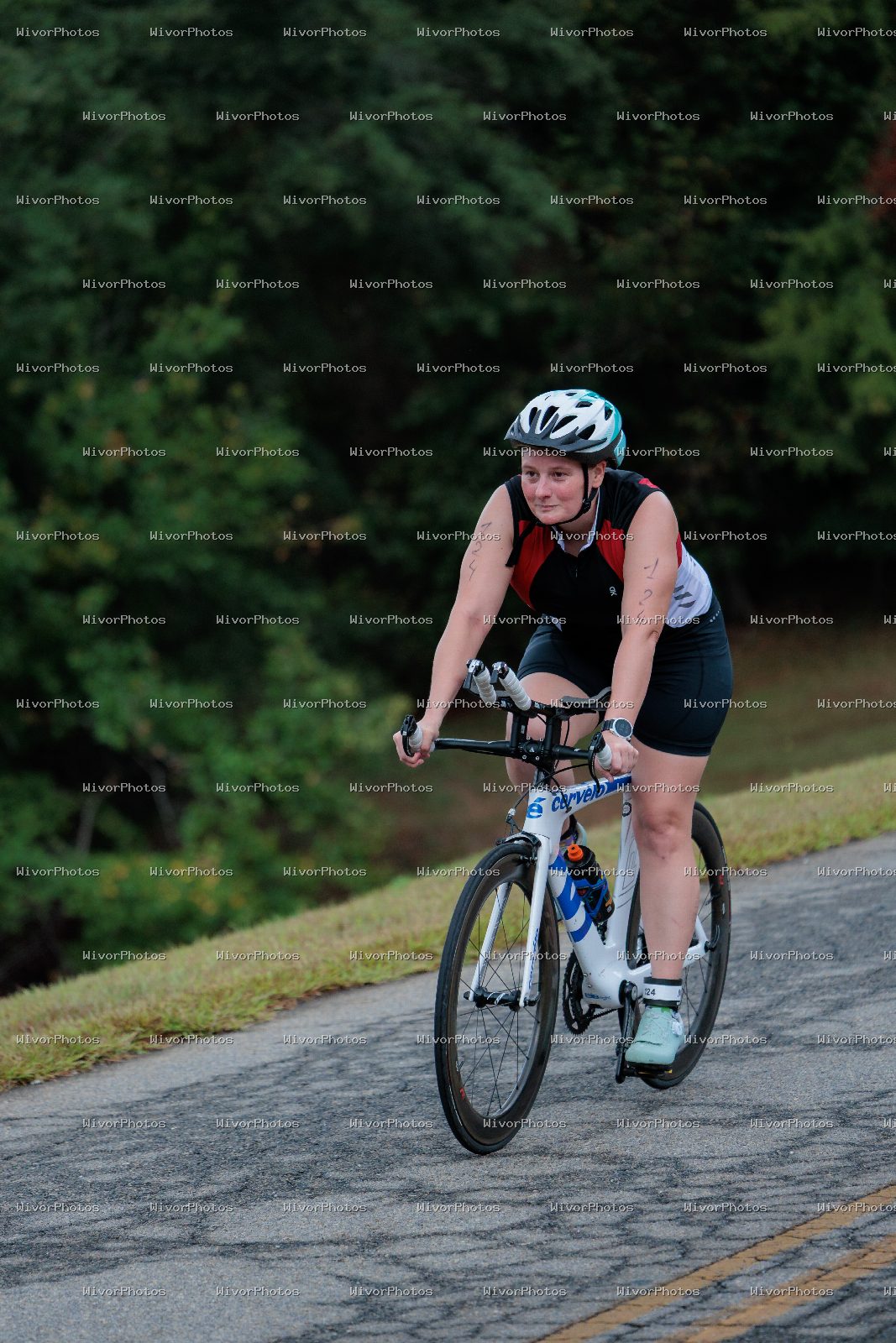 Triathlon photograph at Tugaloo Olympic, Sprint, and Aquabike