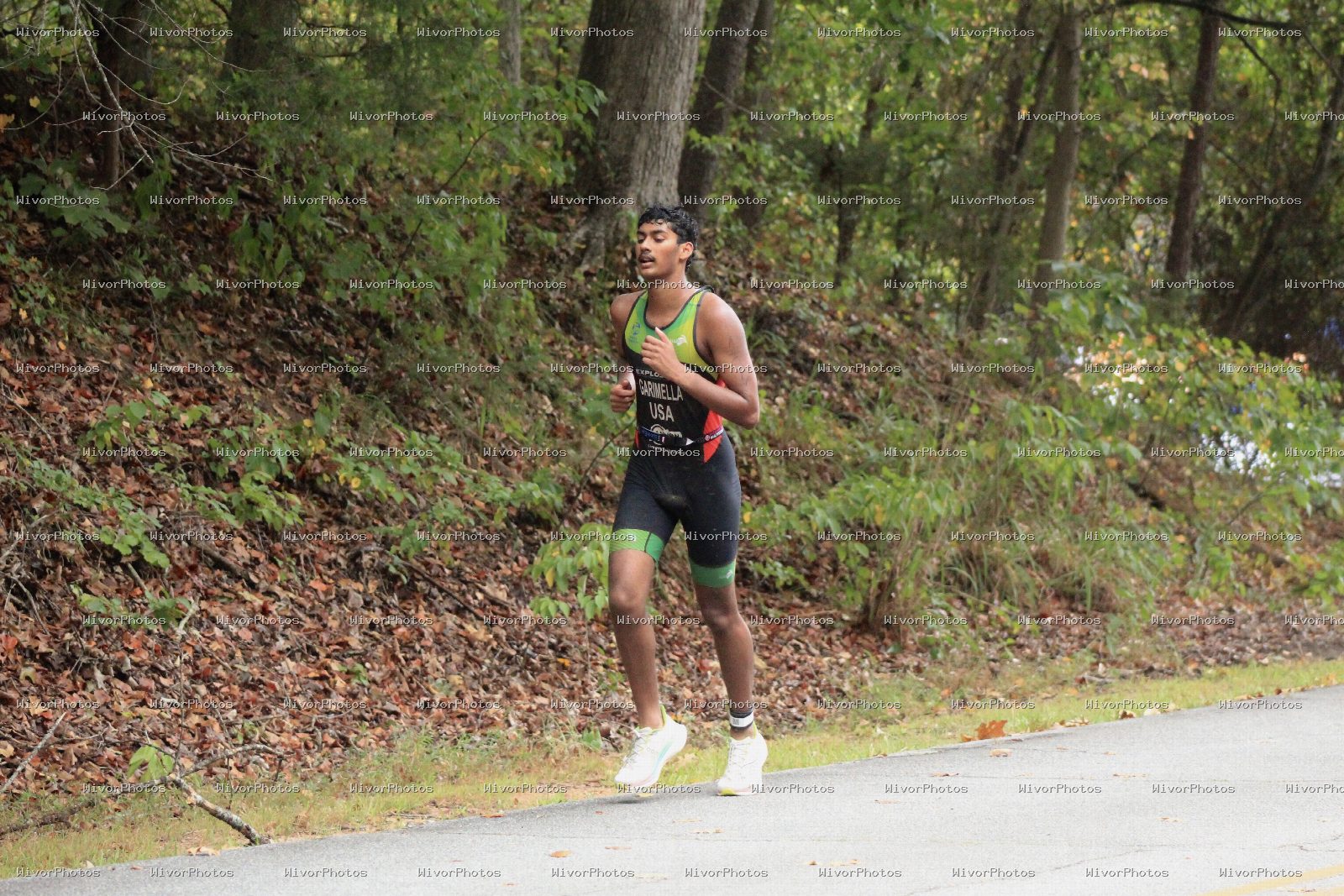 Triathlon photograph at Tugaloo Olympic, Sprint, and Aquabike