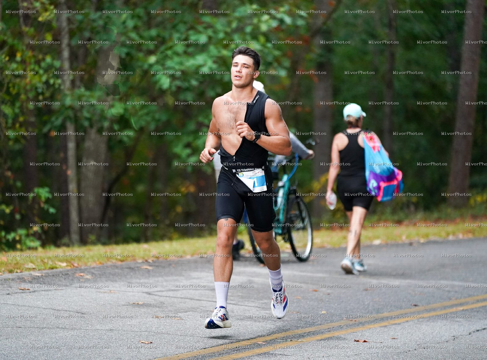 Triathlon photograph at Tugaloo Olympic, Sprint, and Aquabike