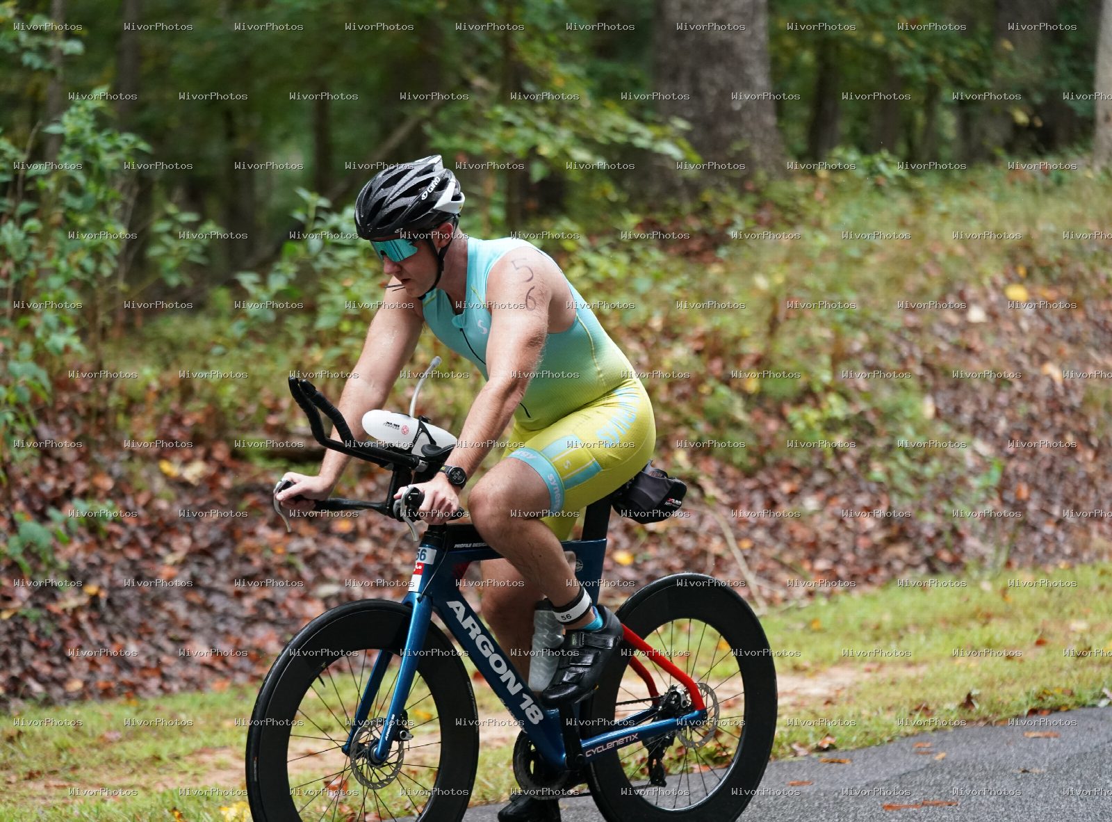 Triathlon photograph at Tugaloo Olympic, Sprint, and Aquabike