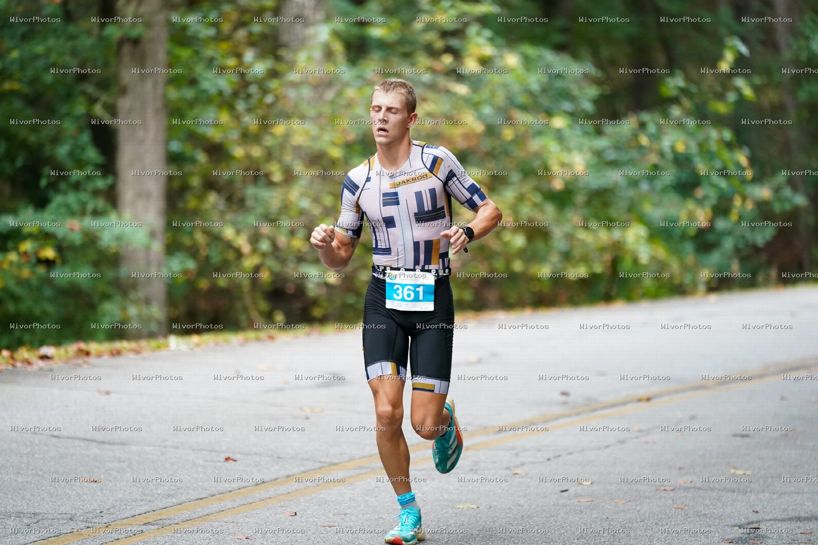 Triathlon photograph at Tugaloo Olympic, Sprint, and Aquabike