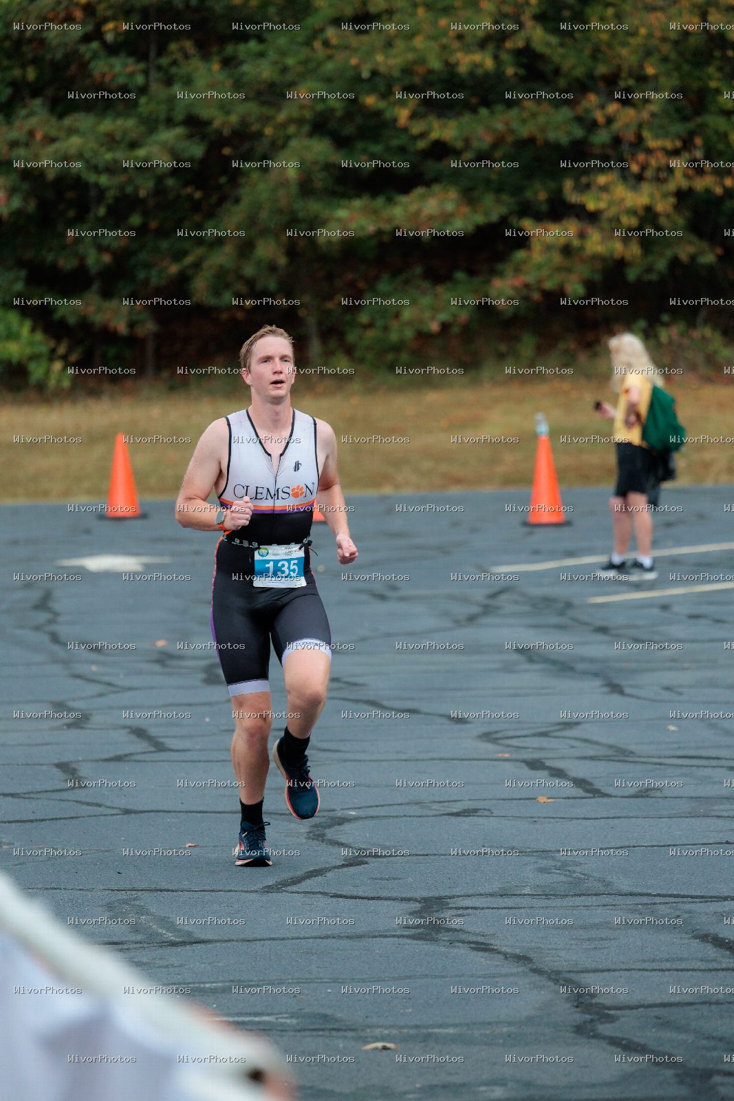 Triathlon photograph at Tugaloo Olympic, Sprint, and Aquabike