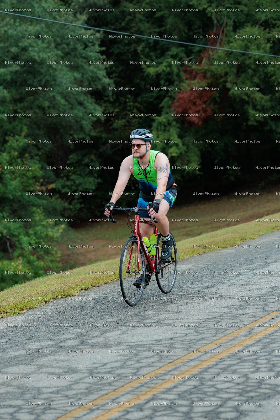 Triathlon photograph at Tugaloo Olympic, Sprint, and Aquabike