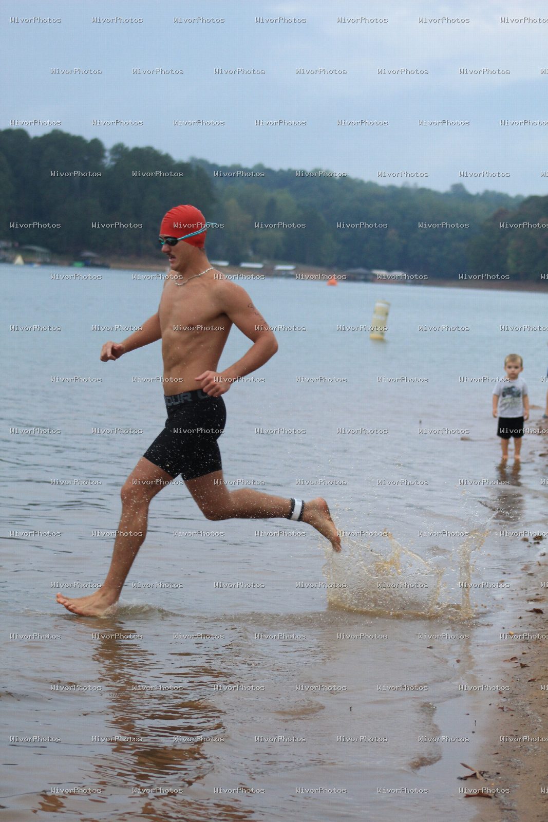 Triathlon photograph at Tugaloo Olympic, Sprint, and Aquabike