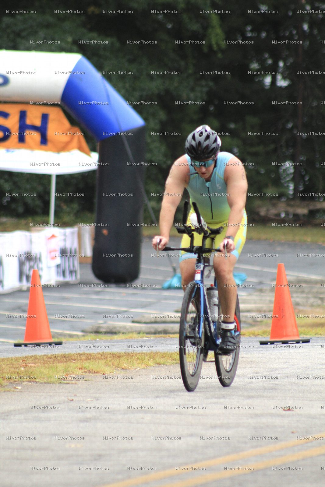 Triathlon photograph at Tugaloo Olympic, Sprint, and Aquabike