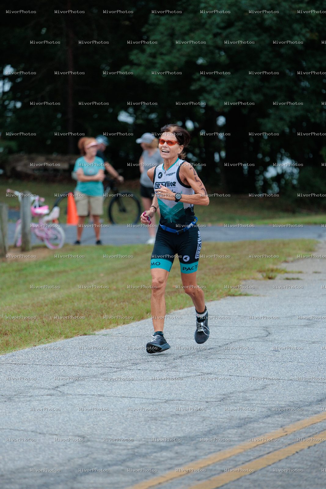 Triathlon photograph at Tugaloo Olympic, Sprint, and Aquabike