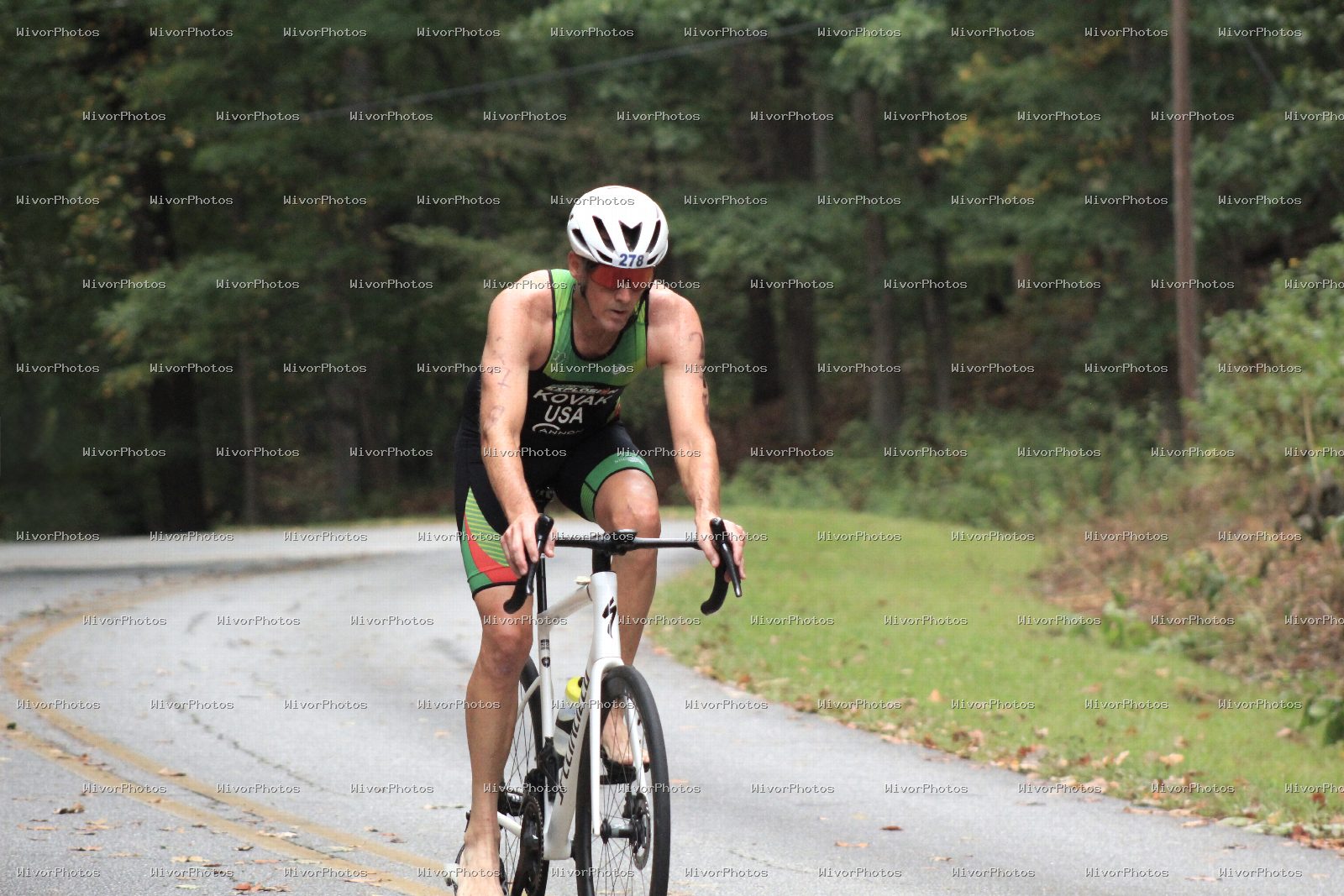 Triathlon photograph at Tugaloo Olympic, Sprint, and Aquabike