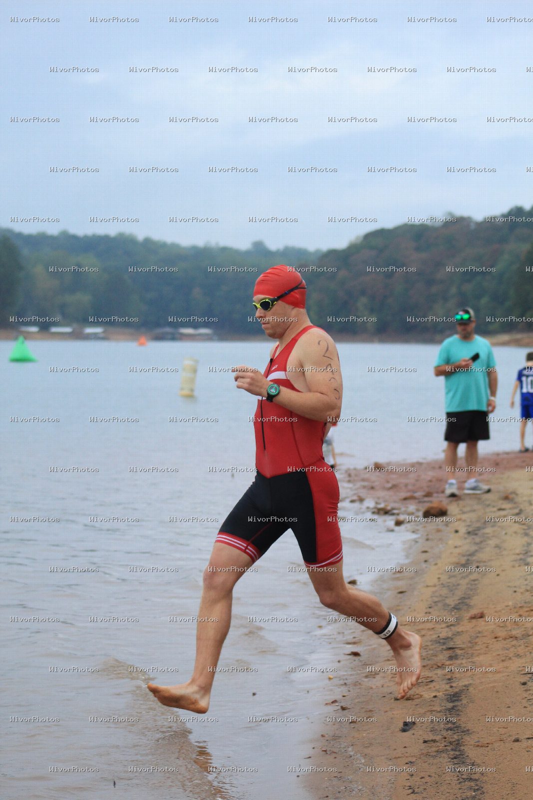 Triathlon photograph at Tugaloo Olympic, Sprint, and Aquabike