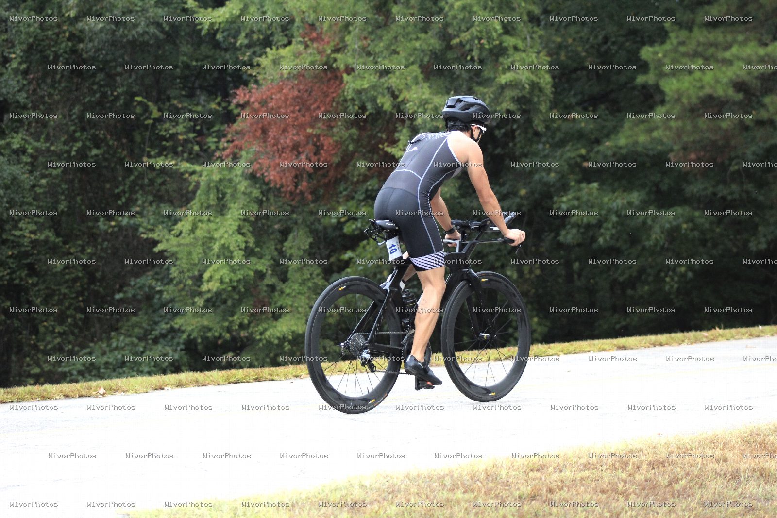 Triathlon photograph at Tugaloo Olympic, Sprint, and Aquabike