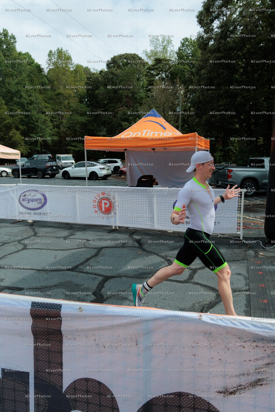 Triathlon photograph at Tugaloo Olympic, Sprint, and Aquabike