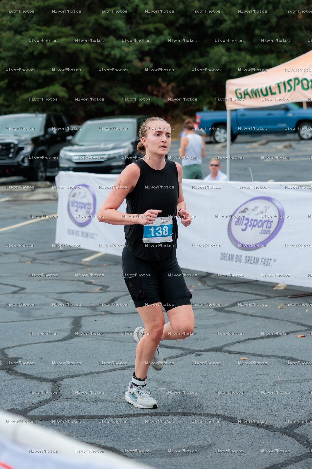 Triathlon photograph at Tugaloo Olympic, Sprint, and Aquabike