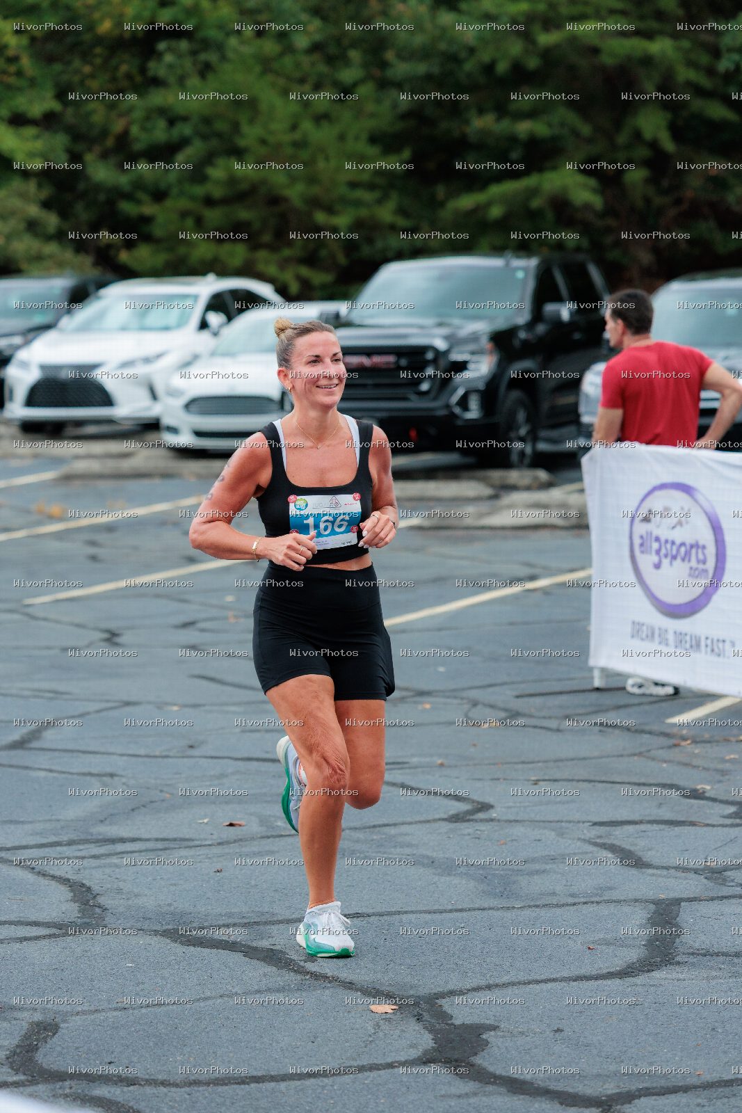 Triathlon photograph at Tugaloo Olympic, Sprint, and Aquabike