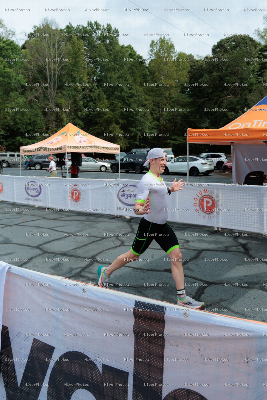 Triathlon photograph at Tugaloo Olympic, Sprint, and Aquabike