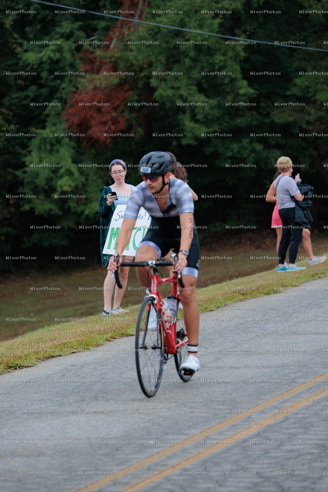 Triathlon photograph at Tugaloo Olympic, Sprint, and Aquabike