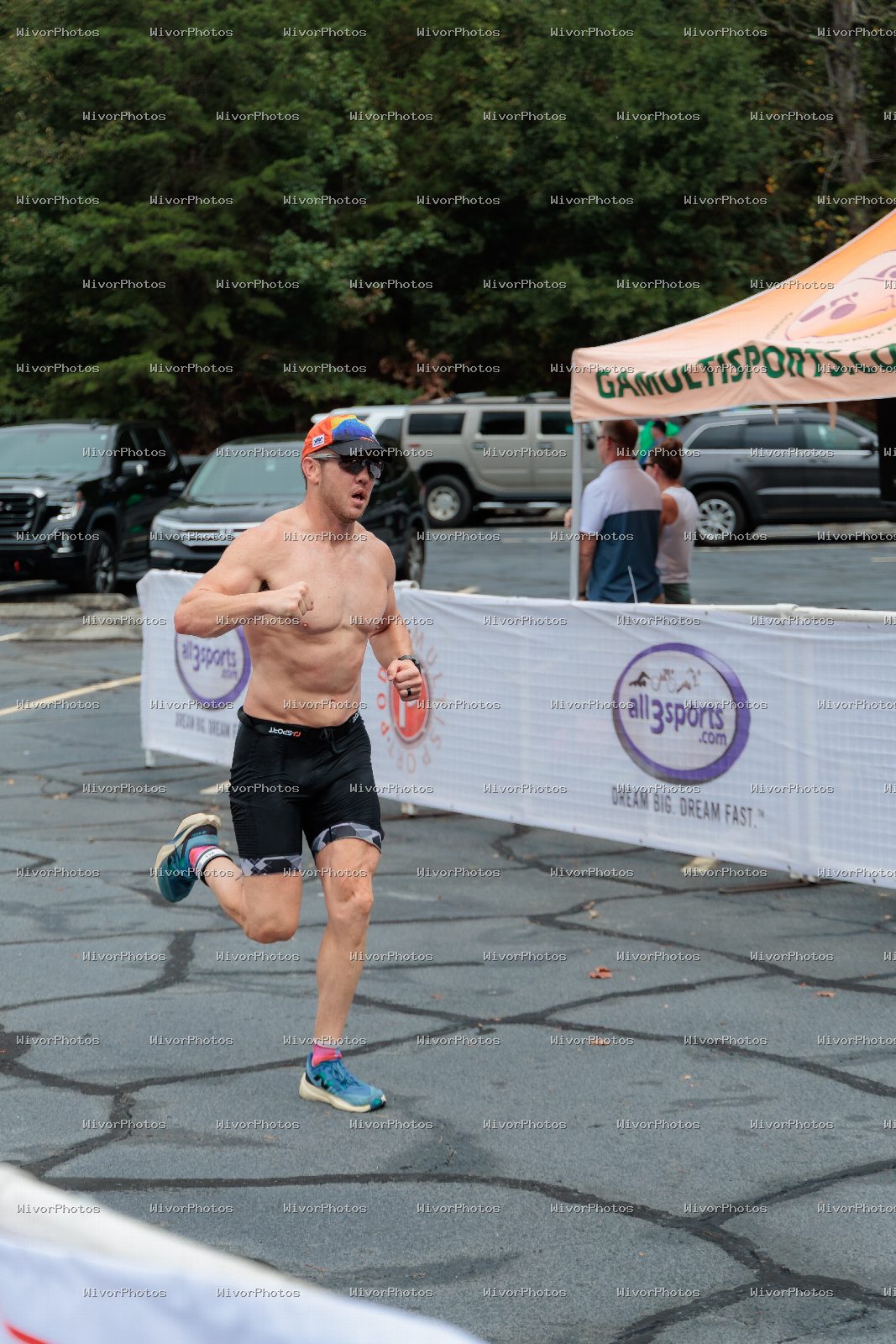 Triathlon photograph at Tugaloo Olympic, Sprint, and Aquabike