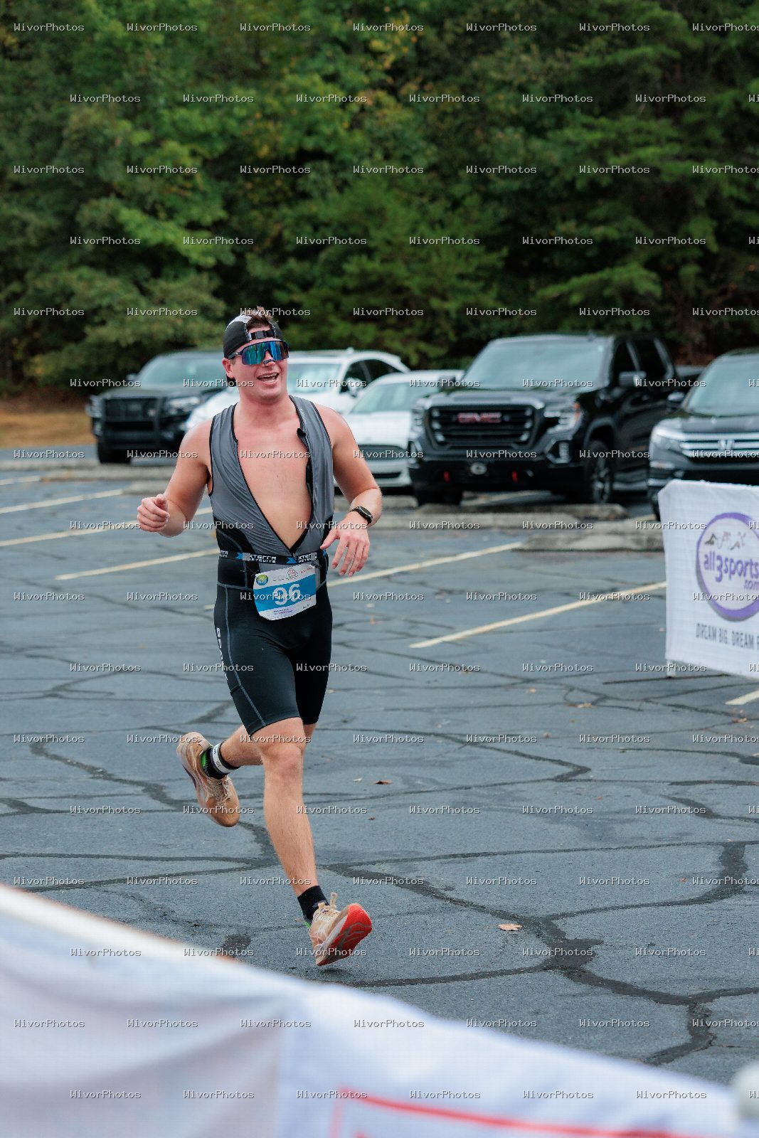 Triathlon photograph at Tugaloo Olympic, Sprint, and Aquabike