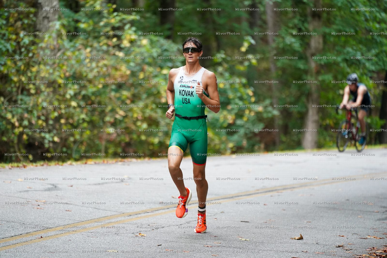 Triathlon photograph at Tugaloo Olympic, Sprint, and Aquabike