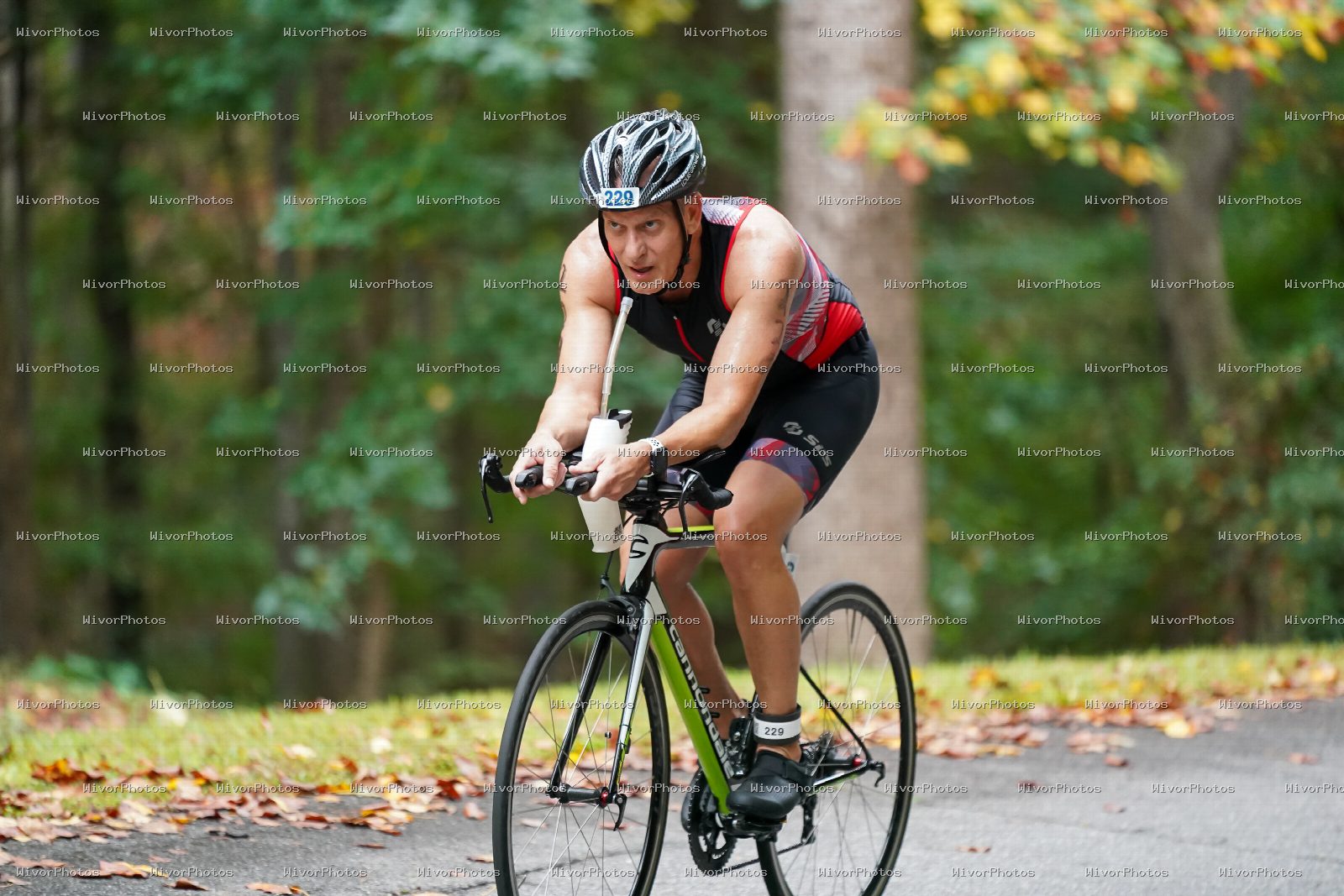 Triathlon photograph at Tugaloo Olympic, Sprint, and Aquabike