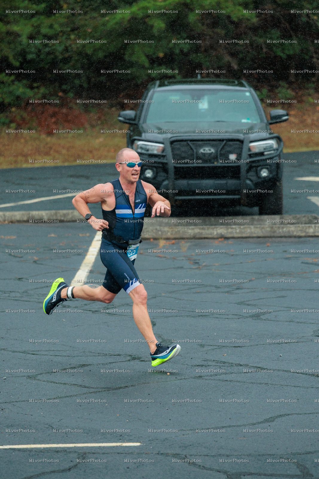 Triathlon photograph at Tugaloo Olympic, Sprint, and Aquabike