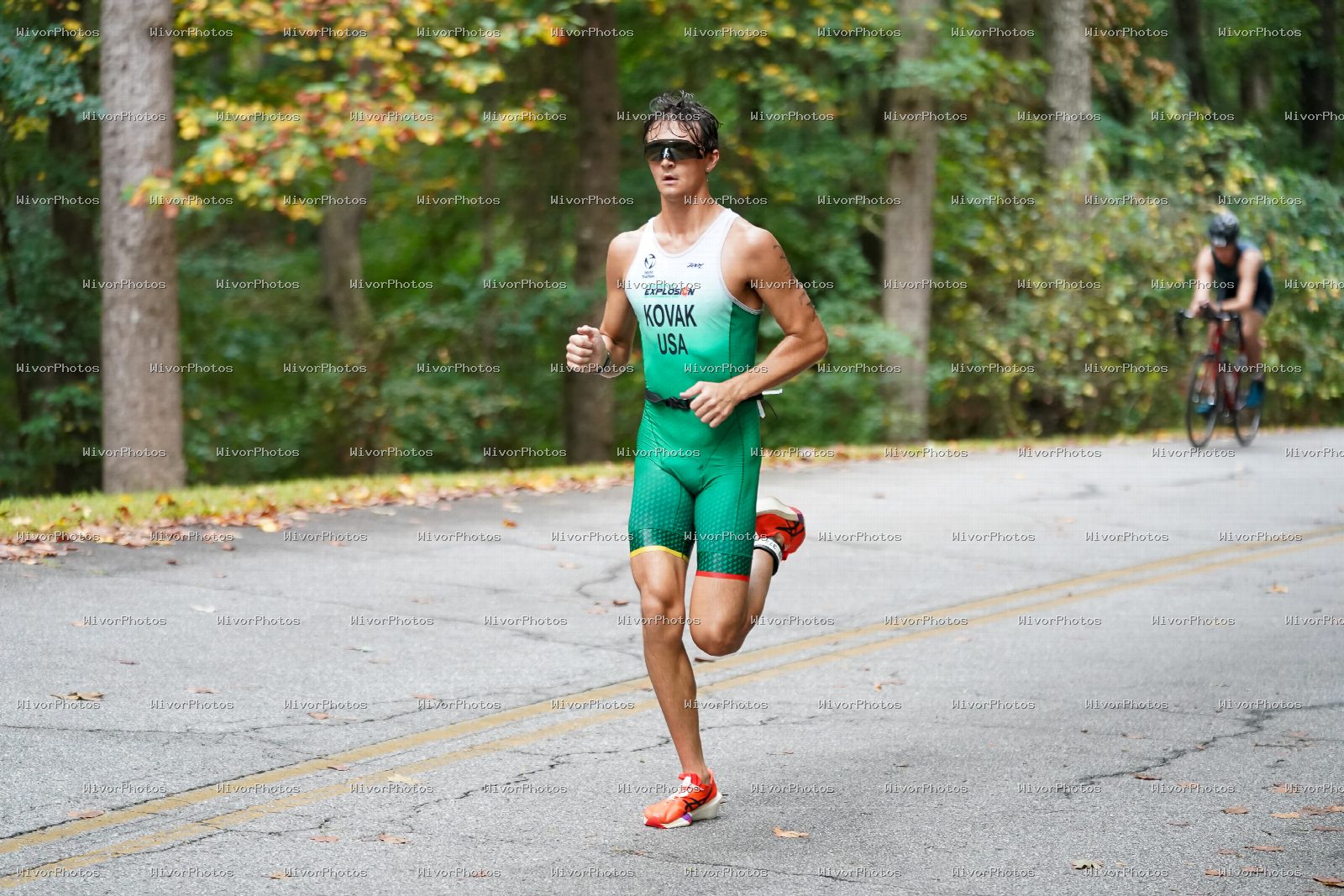 Triathlon photograph at Tugaloo Olympic, Sprint, and Aquabike