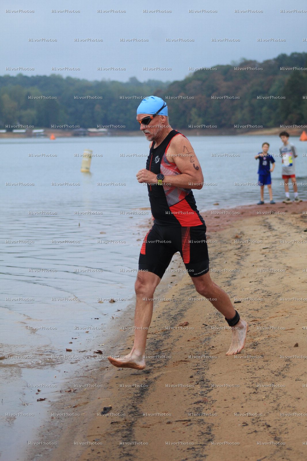 Triathlon photograph at Tugaloo Olympic, Sprint, and Aquabike