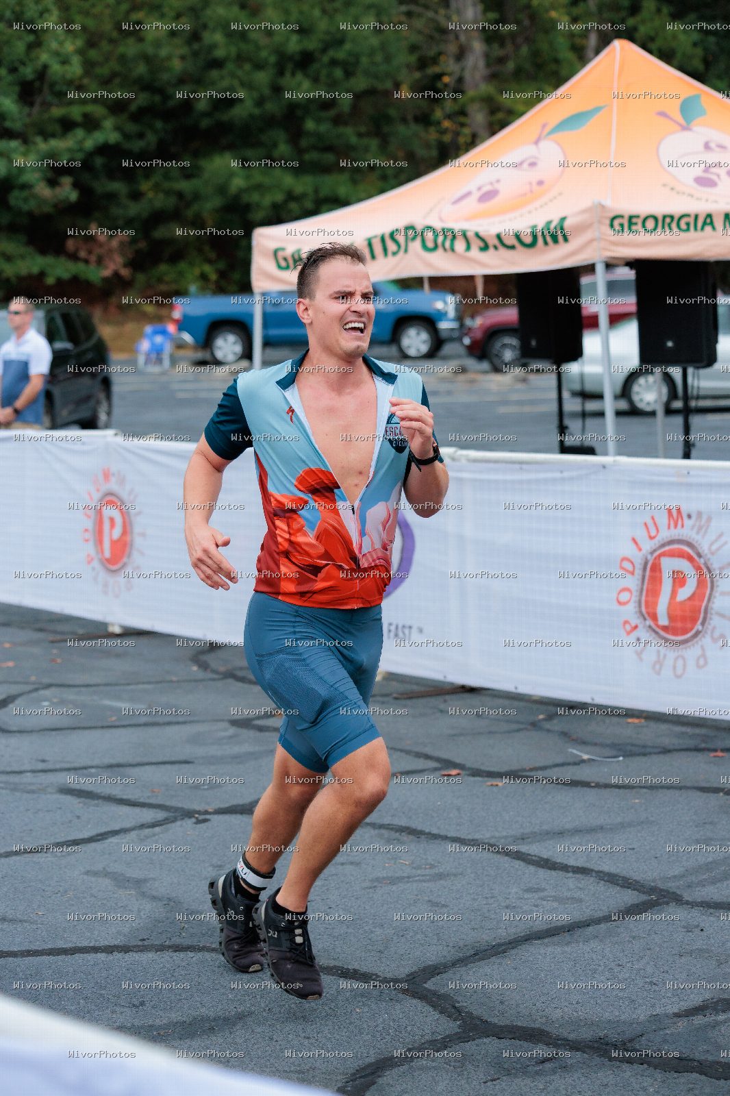 Triathlon photograph at Tugaloo Olympic, Sprint, and Aquabike