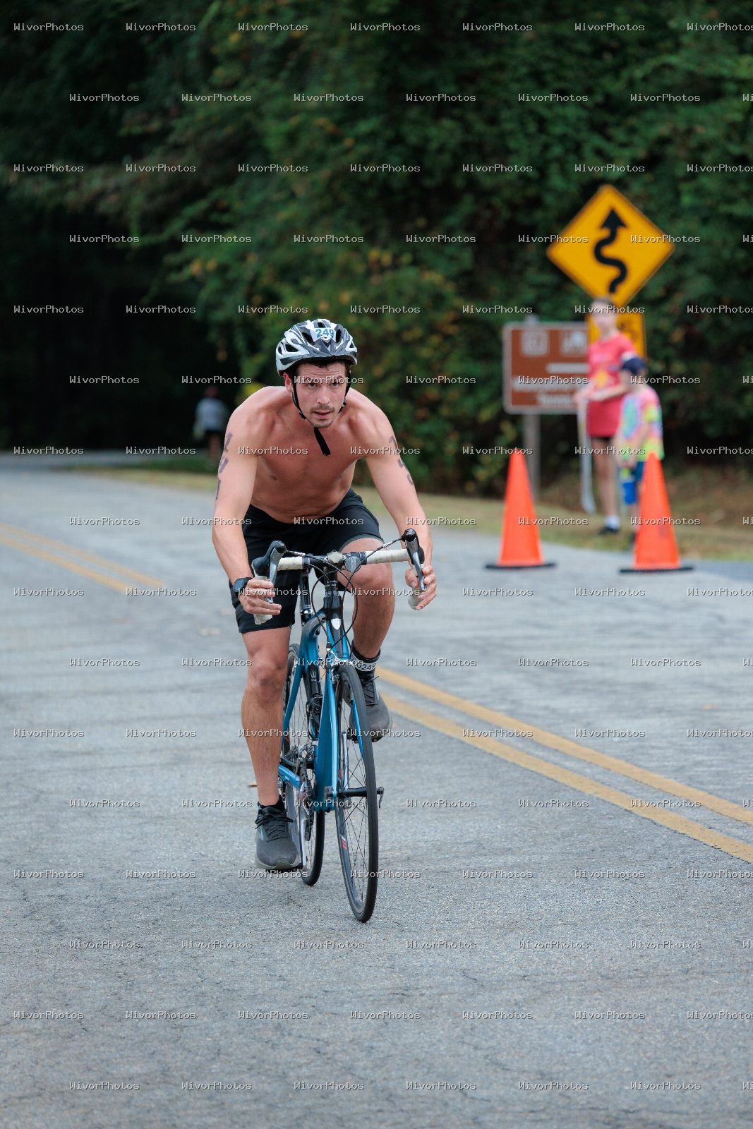 Triathlon photograph at Tugaloo Olympic, Sprint, and Aquabike