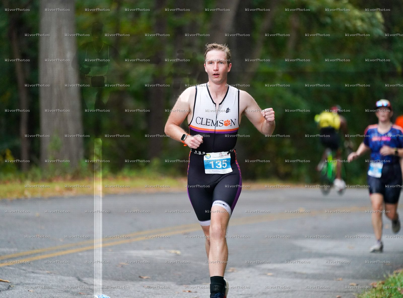 Triathlon photograph at Tugaloo Olympic, Sprint, and Aquabike